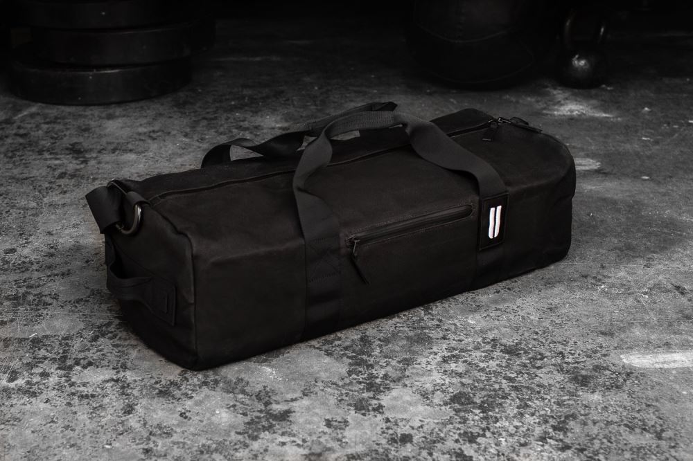 WAXED CANVAS TRADITIONAL DUFFLE - BLACK