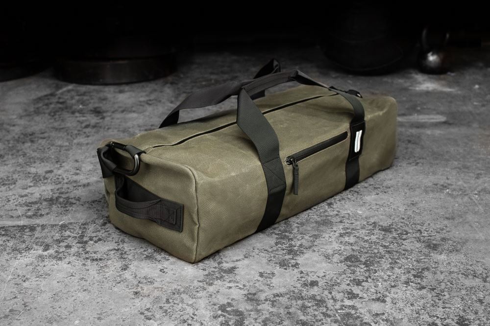 WAXED CANVAS TRADITIONAL DUFFLE - ARMY